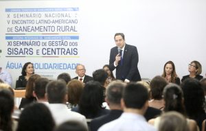 Paulo Câmara abre grande encontro sobre saneamento rural